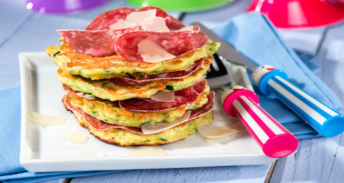 SAVOURY PANCAKES WITH COURGETTES AND SALAMI